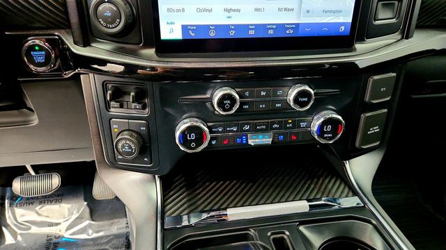 2023 Ford F-150 Raptor R 4WD SuperCrew 5.5' Box w/ Twin Panel Moonroof - 23084961 - 17