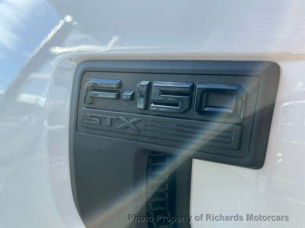 2023 Ford F-150 XL 4WD SuperCrew 5.5' Box - 22936616 - 10