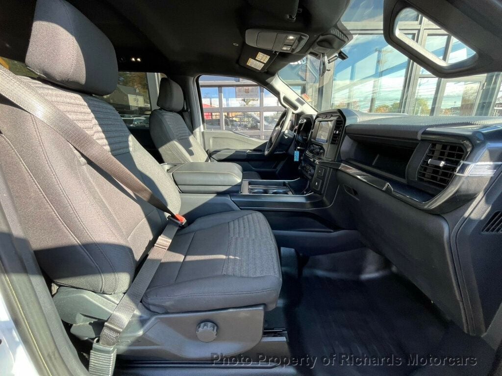 2023 Ford F-150 XL 4WD SuperCrew 5.5' Box - 22936616 - 17