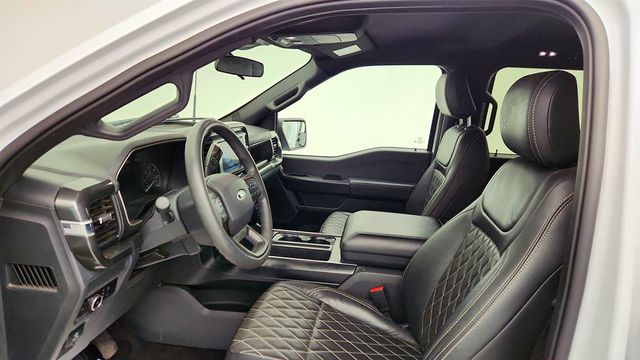 2023 Ford F-150 XL 4WD SuperCrew 5.5' Box w/ STX Appearance & 20in Wheels - 23013133 - 17