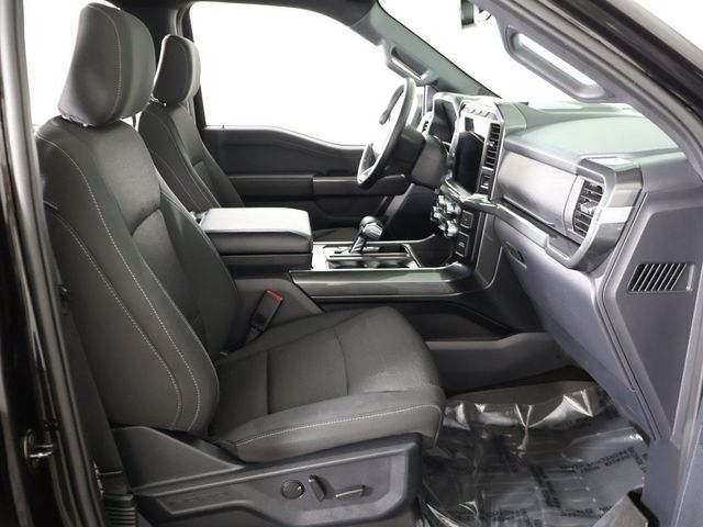 2023 Ford F-150 XLT - 23082954 - 30