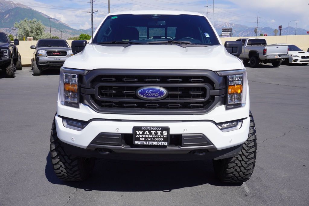 2023 Ford F-150 XLT photo 4