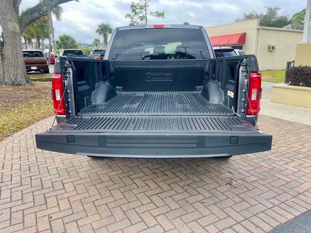 2023 Ford F-150 XLT photo 3