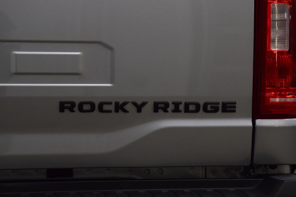 2023 Ford F-150 XLT - 23035438 - 19