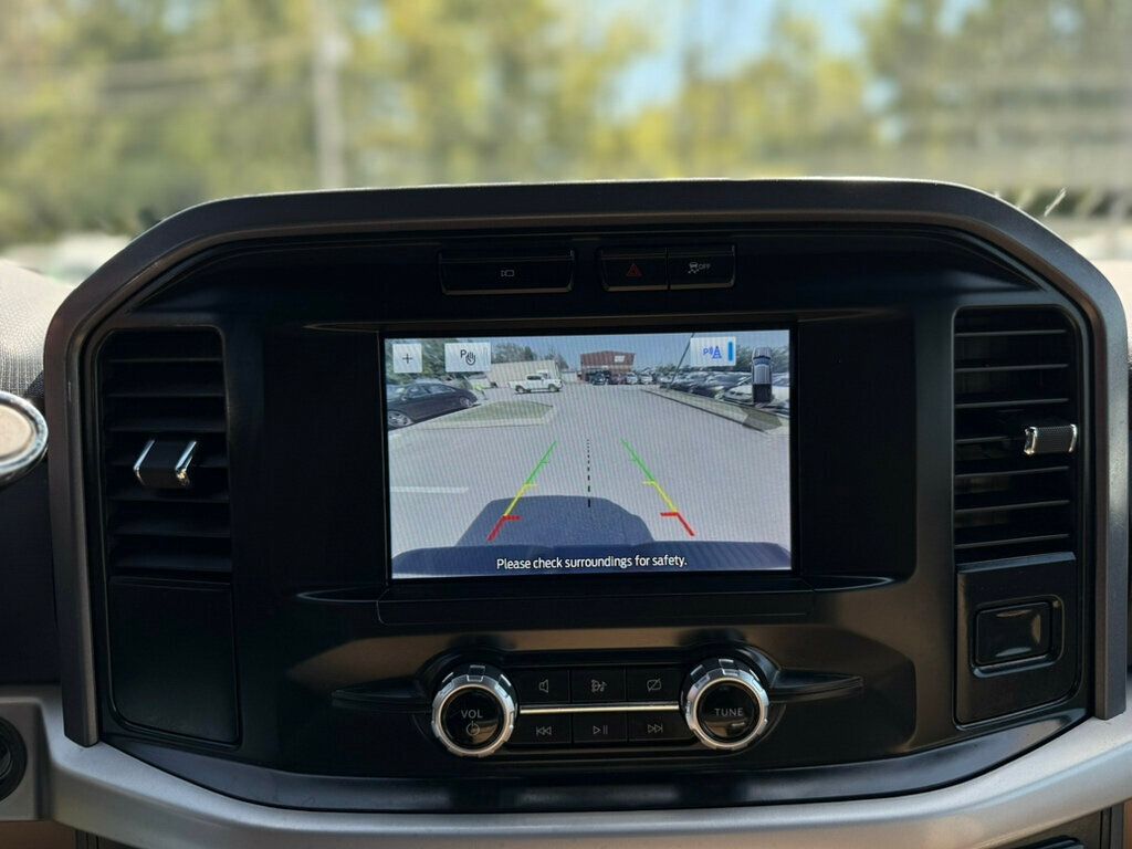 2023 Ford F-150 XLT 4WD Reg Cab 6.5' Box - 22915621 - 31