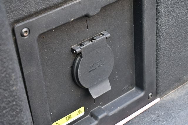 2023 Ford F-150 XLT 4WD SuperCrew 5.5' Box - 22767515 - 17