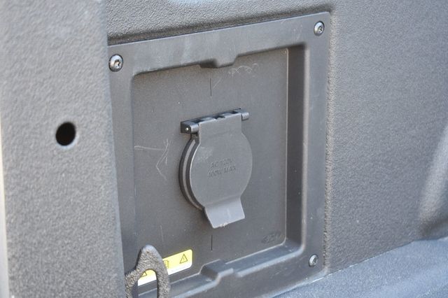 2023 Ford F-150 XLT 4WD SuperCrew 5.5' Box - 22807194 - 11