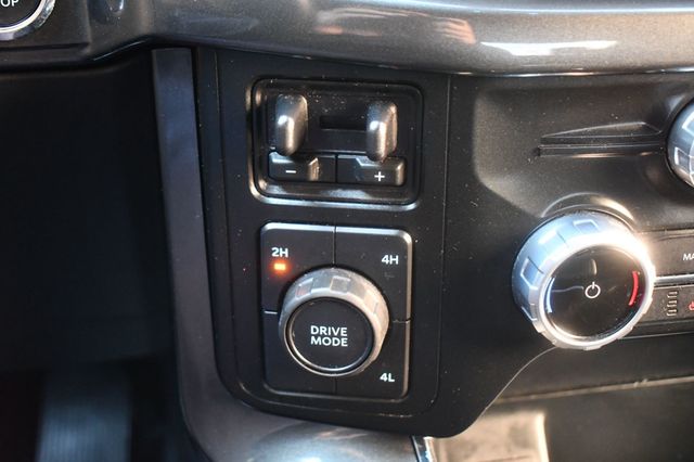 2023 Ford F-150 XLT 4WD SuperCrew 5.5' Box - 22807194 - 39