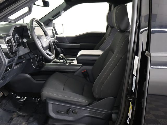 2023 Ford F-150 XLT 4WD SuperCrew 5.5' Box - 23044995 - 28
