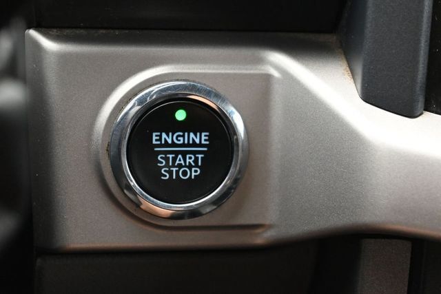 2023 Ford F-150 XLT 4WD SuperCrew 5.5' Box - 23036645 - 21