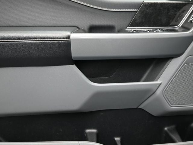 2023 Ford F-150 XLT 4WD SuperCrew 5.5' Box - 23020553 - 10