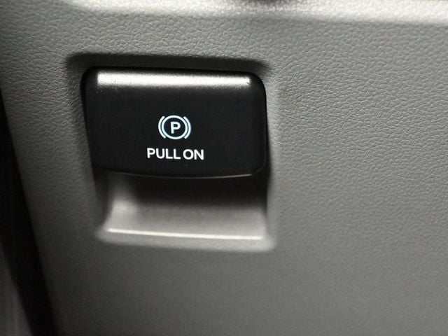 2023 Ford F-150 XLT 4WD SuperCrew 5.5' Box - 23020553 - 29