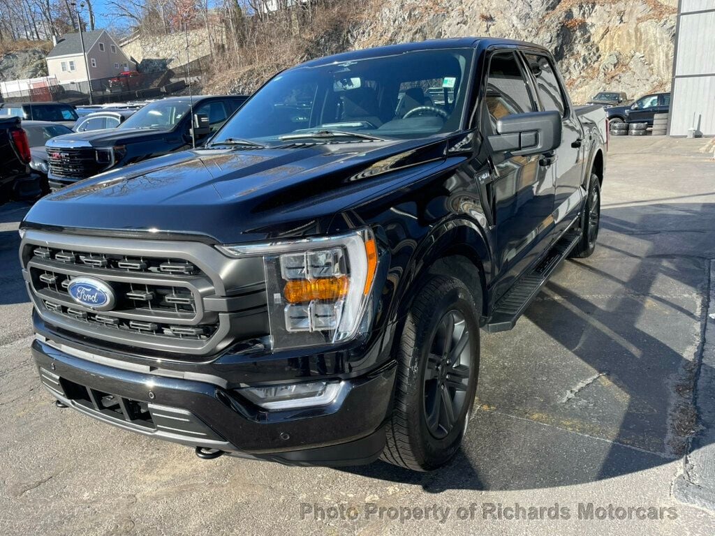 2023 Ford F-150 XLT 4WD SuperCrew 5.5' Box - 22731577 - 4