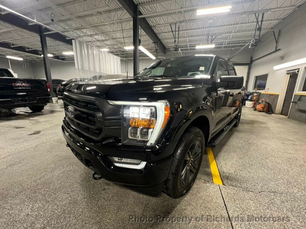 2023 Ford F-150 XLT 4WD SuperCrew 5.5' Box - 22774050 - 9