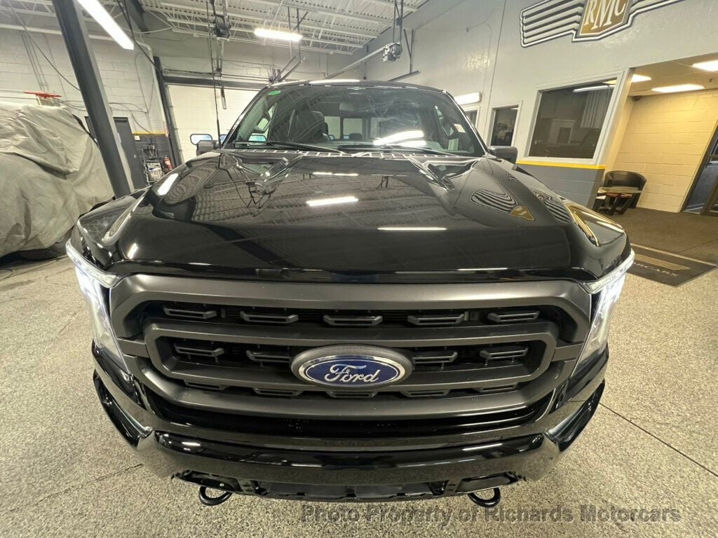 2023 Ford F-150 XLT 4WD SuperCrew 5.5' Box - 22774050 - 11