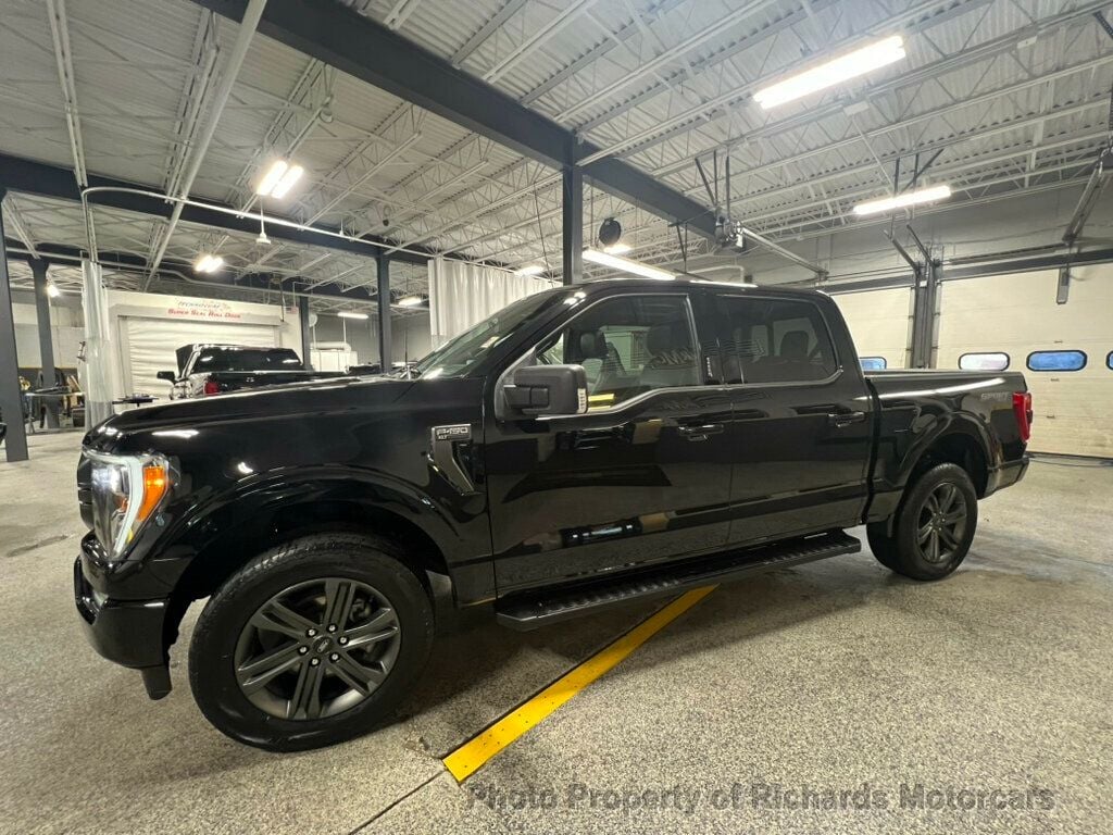 2023 Ford F-150 XLT 4WD SuperCrew 5.5' Box - 22774050 - 8