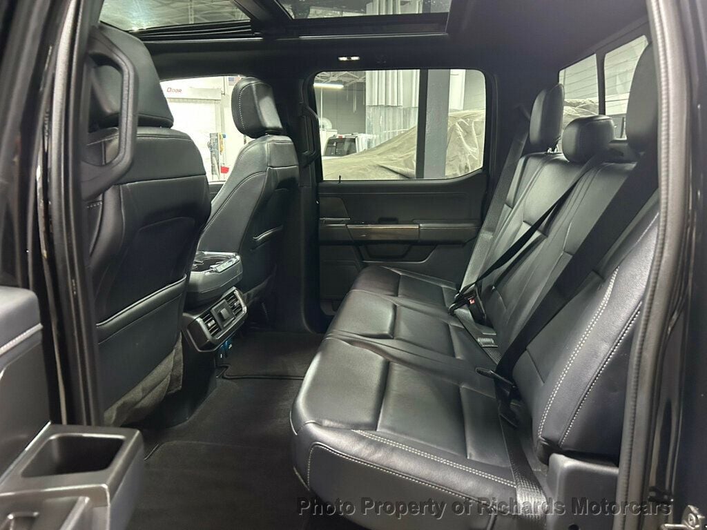 2023 Ford F-150 XLT photo 17