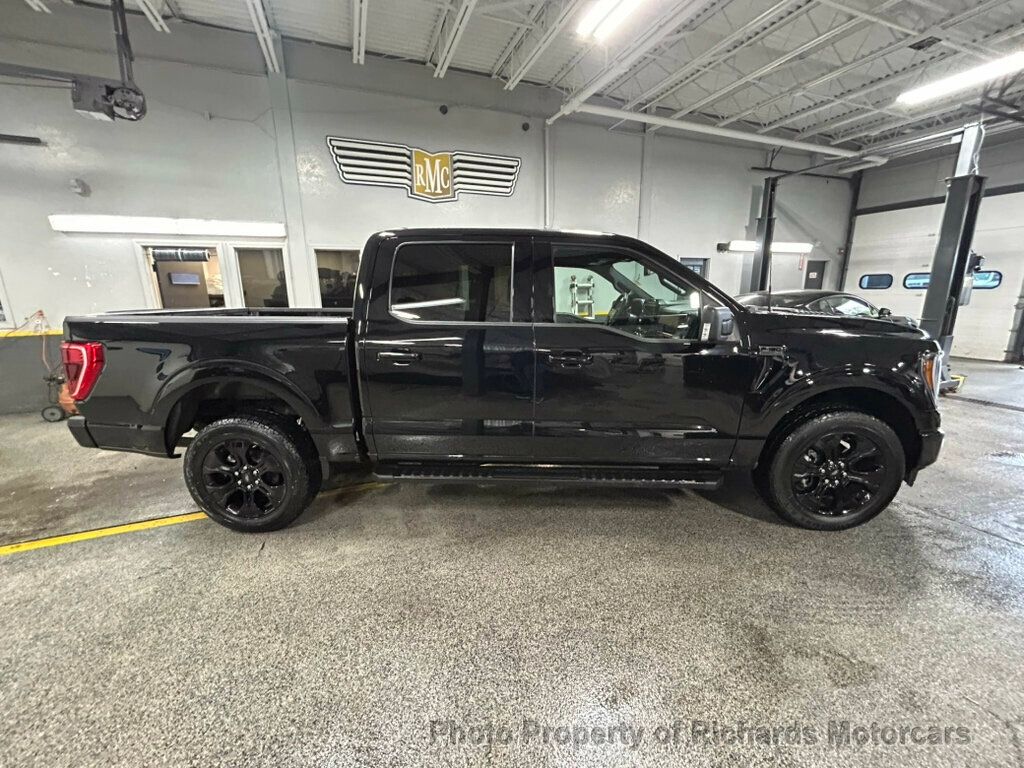 2023 Ford F-150 XLT photo 2
