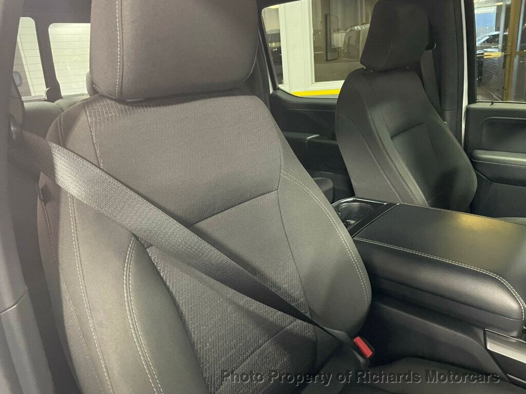 2023 Ford F-150 XLT 4WD SuperCrew 5.5' Box - 22933278 - 24