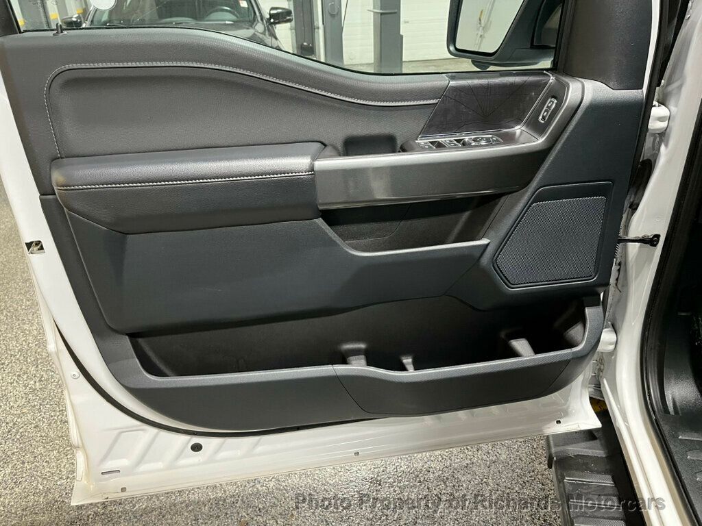2023 Ford F-150 XLT 4WD SuperCrew 5.5' Box - 22939216 - 10