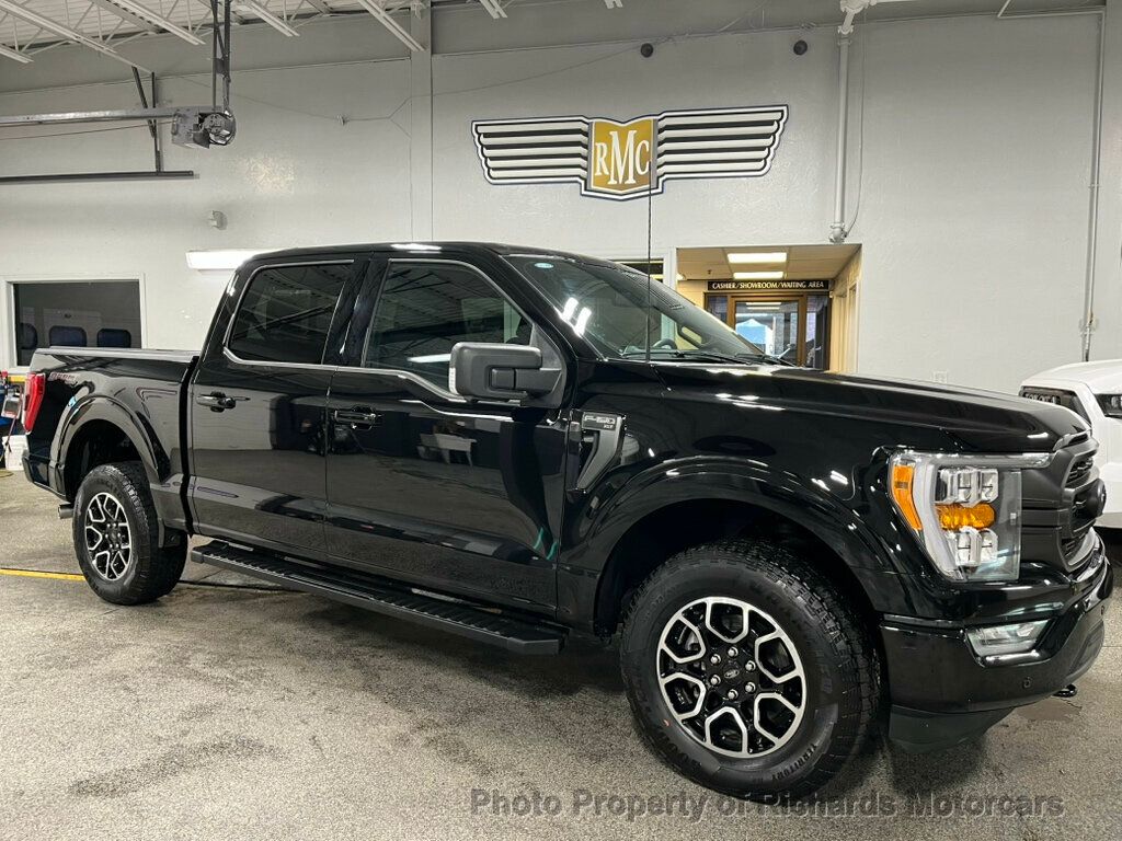 2023 Ford F-150 XLT 4WD SuperCrew 5.5' Box - 22955682 - 0