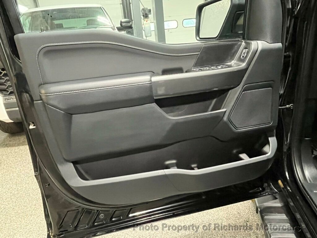 2023 Ford F-150 XLT 4WD SuperCrew 5.5' Box - 22955682 - 12