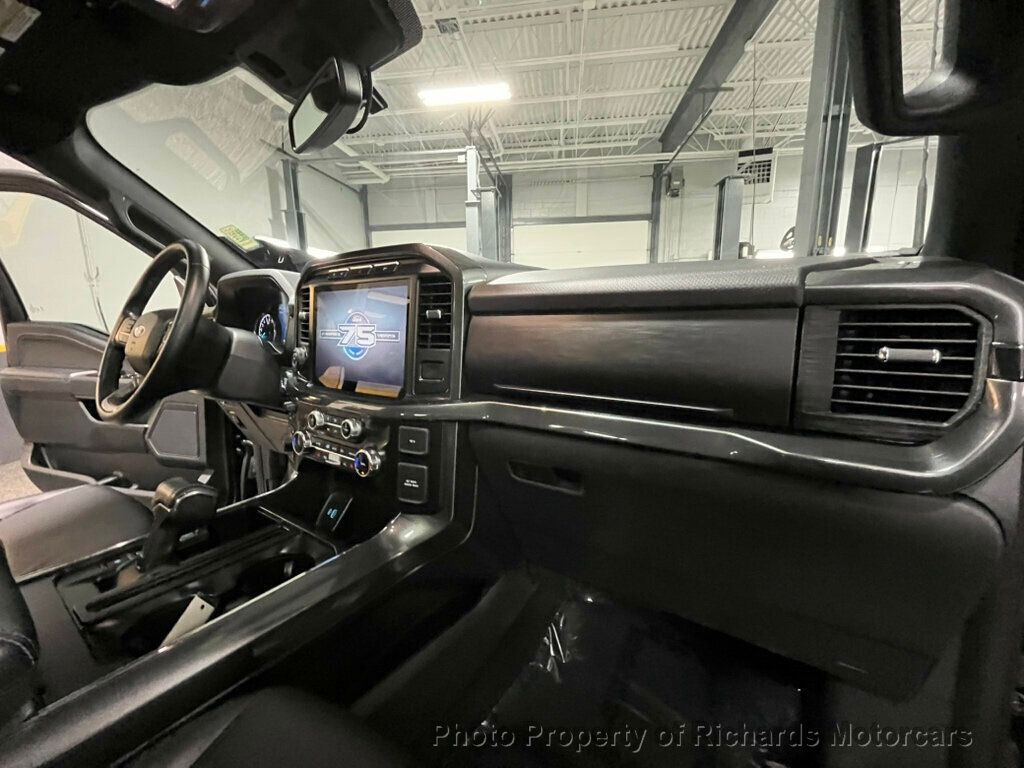 2023 Ford F-150 XLT 4WD SuperCrew 5.5' Box - 22958234 - 23