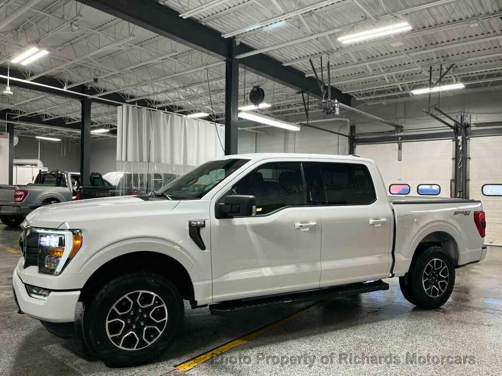 2023 Ford F-150 XLT 4WD SuperCrew 5.5' Box - 22978818 - 10