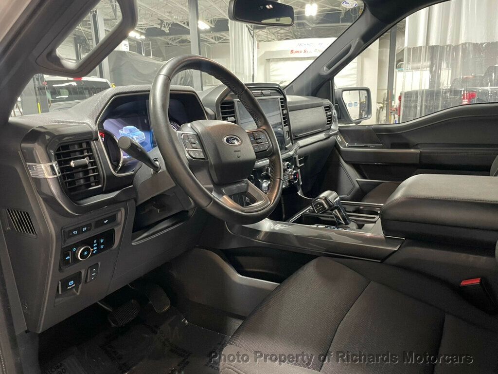 2023 Ford F-150 XLT 4WD SuperCrew 5.5' Box - 22985887 - 11