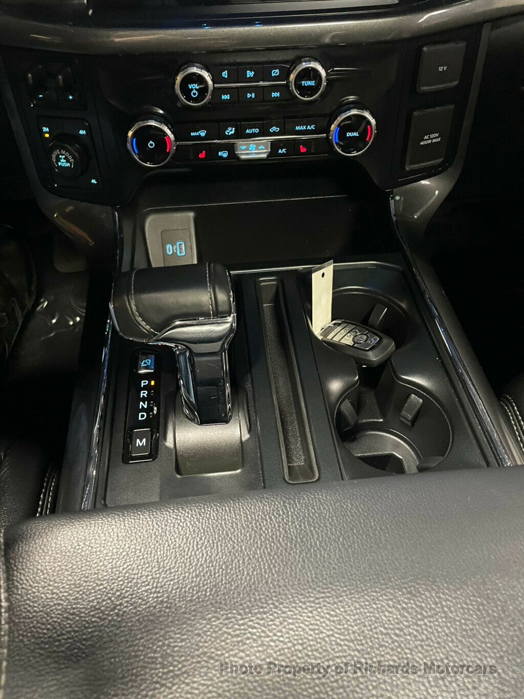 2023 Ford F-150 XLT 4WD SuperCrew 5.5' Box - 23024748 - 15