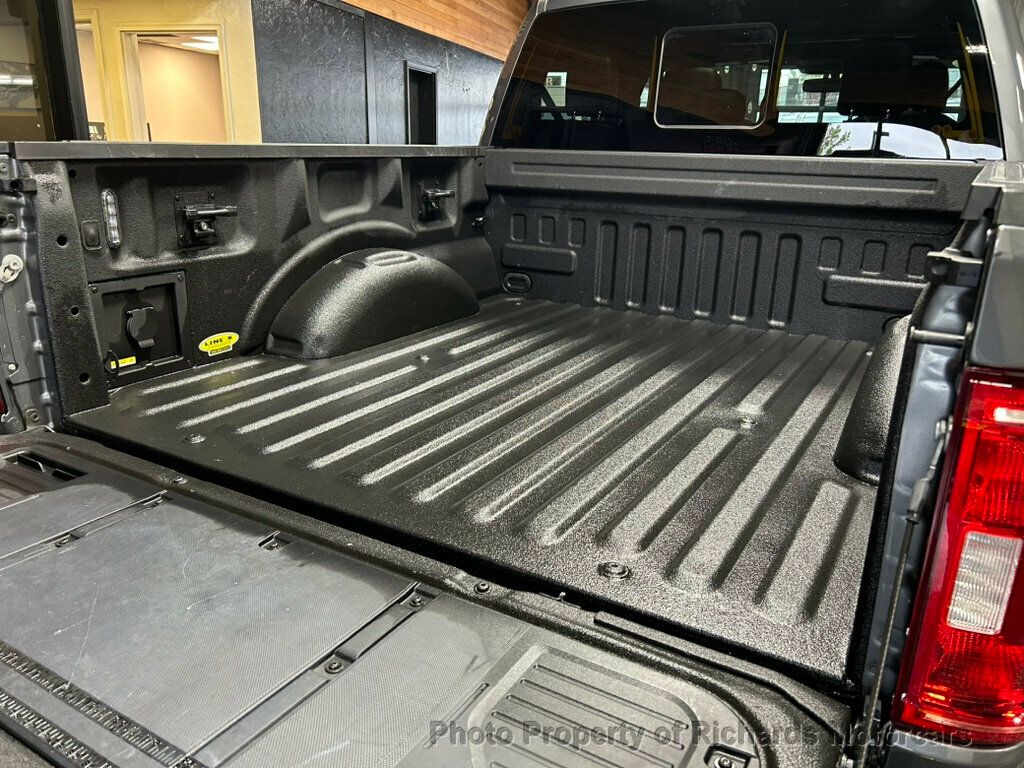 2023 Ford F-150 XLT 4WD SuperCrew 5.5' Box - 23027491 - 11