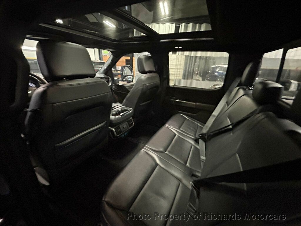 2023 Ford F-150 XLT 4WD SuperCrew 5.5' Box - 23027491 - 18