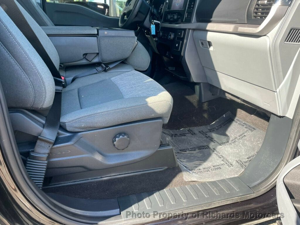 2023 Ford F-150 XLT 4WD SuperCrew 5.5' Box - 23038255 - 19