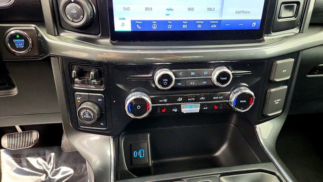 2023 Ford F-150 XLT 4WD SuperCrew 5.5' Box - 23096085 - 16