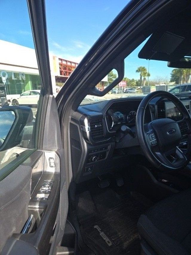 2023 Ford F-150 XLT 4WD SuperCrew 5.5' Box - 23035754 - 12