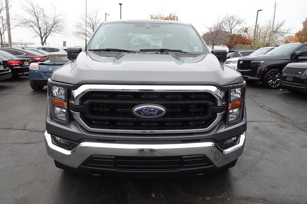 2023 Ford F-150 XLT photo 2