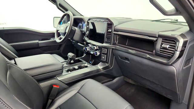 2023 Ford F-150 XLT 4WD SuperCrew 5.5' Box w/ 302A, PowerBoost, Black Appearance - 23029923 - 24
