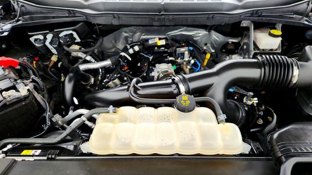 2023 Ford F-150 XLT 4WD SuperCrew 5.5' Box w/ 302A, Trailer Tow Pkg & 2.7L T V6 - 22972340 - 26