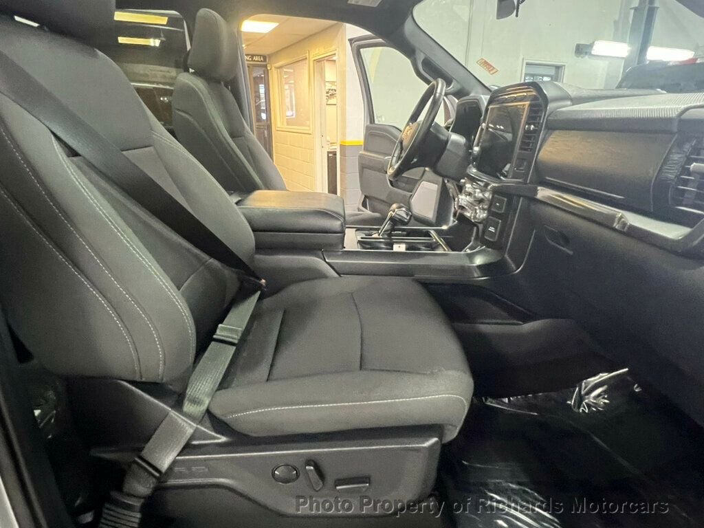 2023 Ford F-150 XLT photo 18