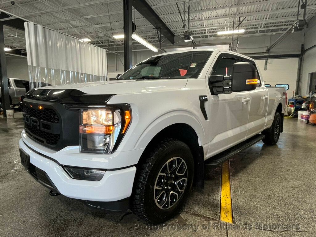 2023 Ford F-150 XLT photo 8