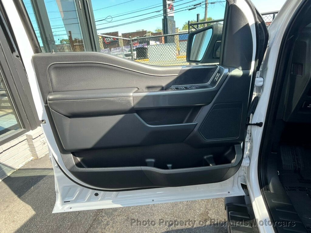 2023 Ford F-150 XLT photo 10