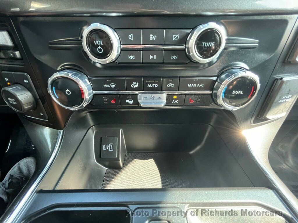 2023 Ford F-150 XLT photo 23