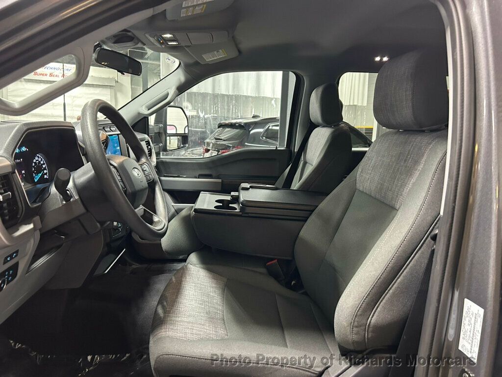 2023 Ford F-150 XLT 4WD SuperCrew 6.5' Box - 22935776 - 13