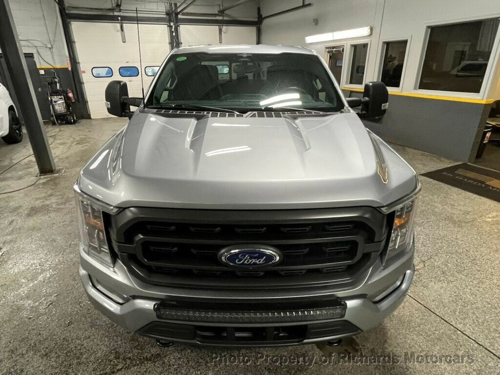 2023 Ford F-150 XLT 4WD SuperCrew 6.5' Box - 22959759 - 9