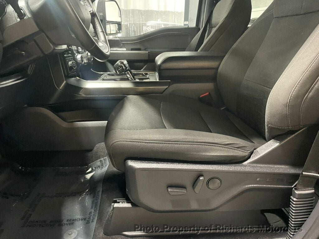 2023 Ford F-150 XLT 4WD SuperCrew 6.5' Box - 22988209 - 9