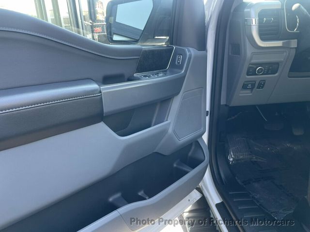 2023 Ford F-150 XLT 4WD SuperCrew 6.5' Box - 23065637 - 9