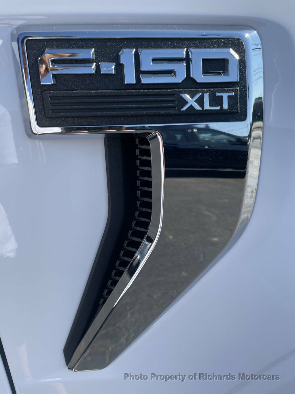 2023 Ford F-150 XLT 4WD SuperCrew 6.5' Box - 23065637 - 8