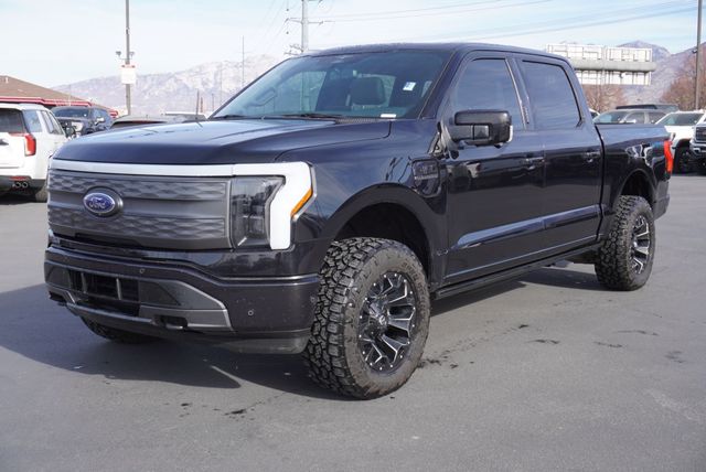 2023 Ford F-150 Lightning LARIAT - 22947096 - 0