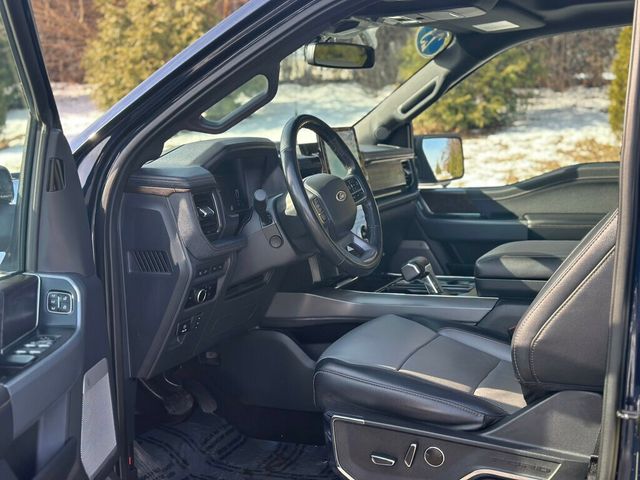 2023 Ford F-150 Lightning LARIAT 4WD SuperCrew 5.5' Box - 22976916 - 14