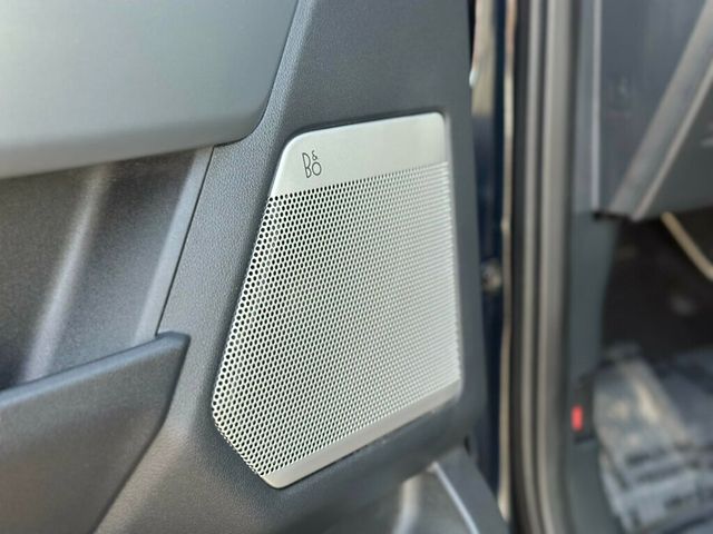 2023 Ford F-150 Lightning LARIAT 4WD SuperCrew 5.5' Box - 22976916 - 15